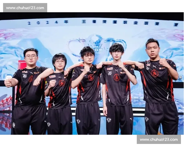 一诺出场即炸场：KPL 顶流的人气密码