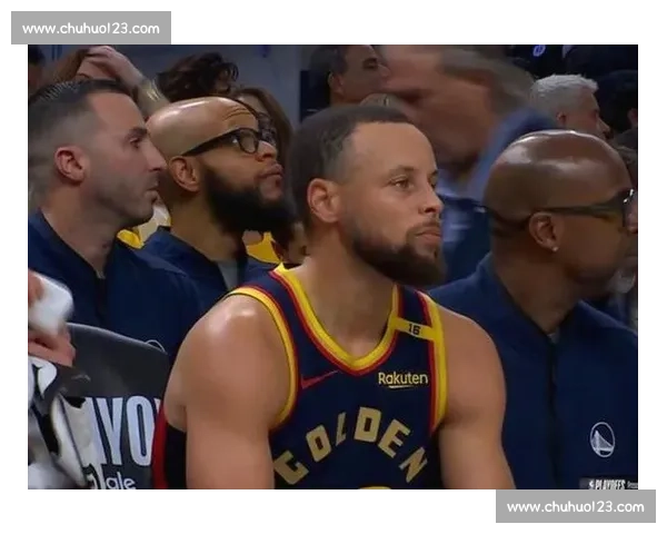 勇士雷霆西部首战激烈对决库里率队迎来系列赛关键开局之夜 勇士雷霆西部首战激烈对决库里率队迎来系列赛关键开局之夜