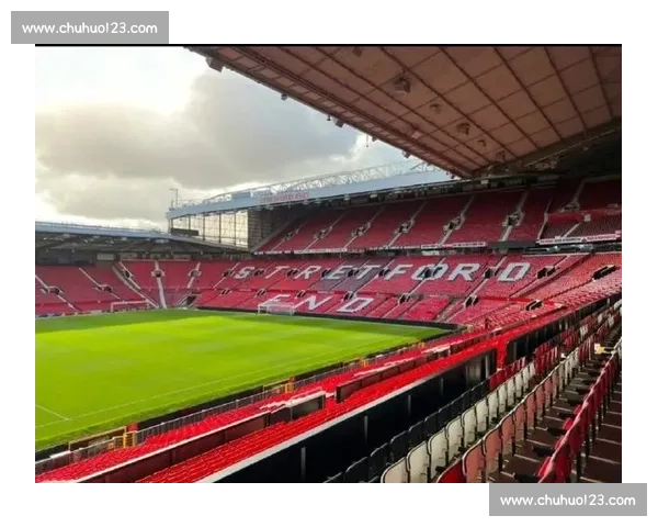 曼联对阵卢顿比赛视频全解析红魔进攻防守亮点与关键瞬间回顾 曼联对阵卢顿比赛视频全解析红魔进攻防守亮点与关键瞬间回顾