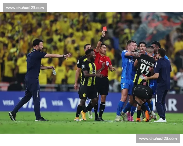 班尼云度对决希拉尔强强碰撞引爆国际足坛焦点之战赛前战术与球星看点解析